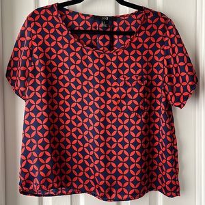 Forever 21 Geometric Short Sleeve Blouse